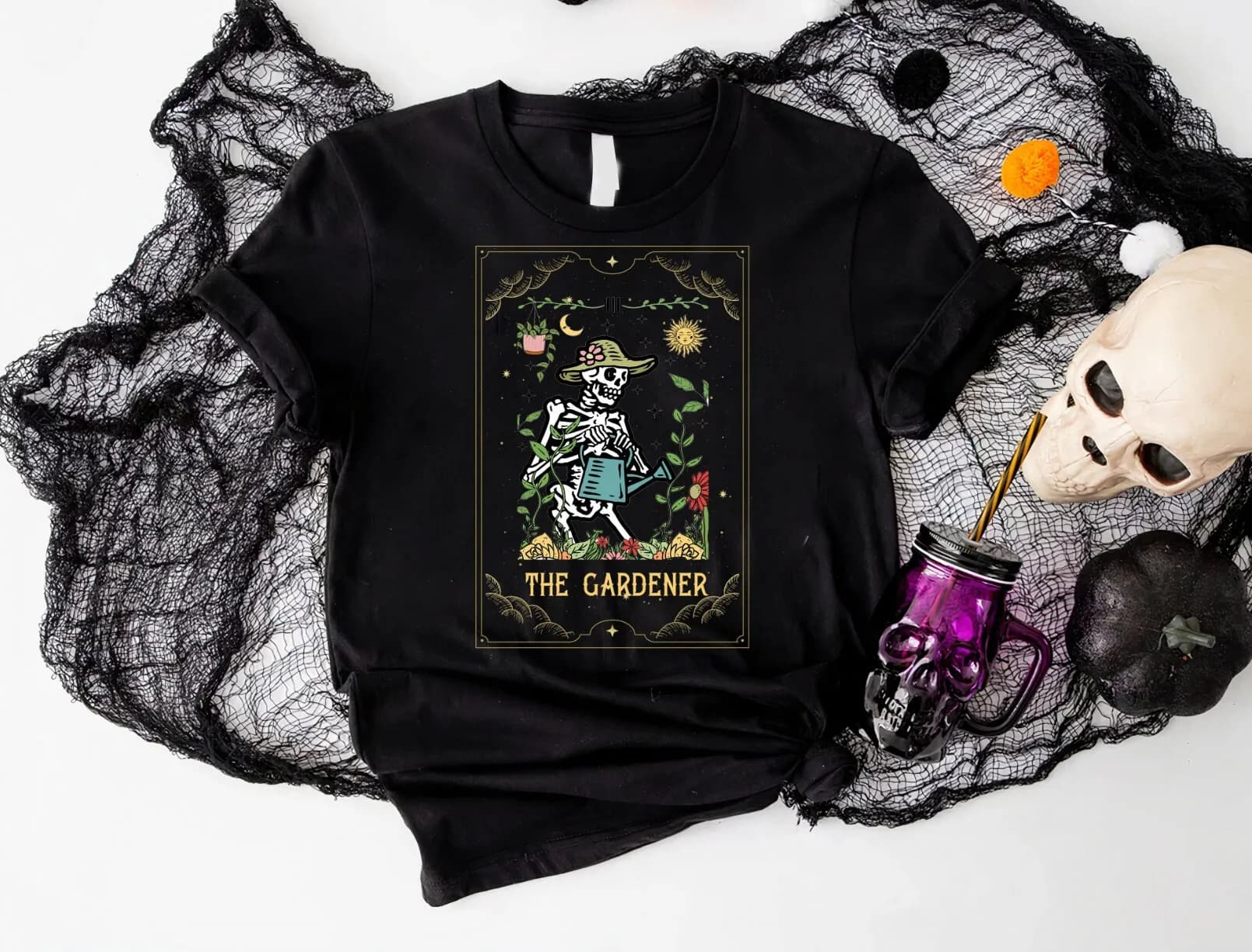Maglietta scheletro giardiniere amante delle piante carta dei tarocchi giardino signora mamma giardinaggio spettrale 2023