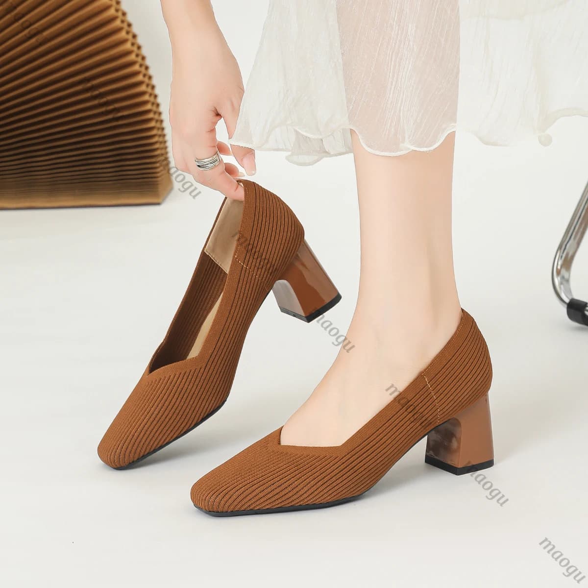 Scarpe Donna Tacchi alti Comode scarpe basse da donna comode e traspiranti lavorate a maglia quadrate (5 cm di altezza) 2025 Nuova collezione