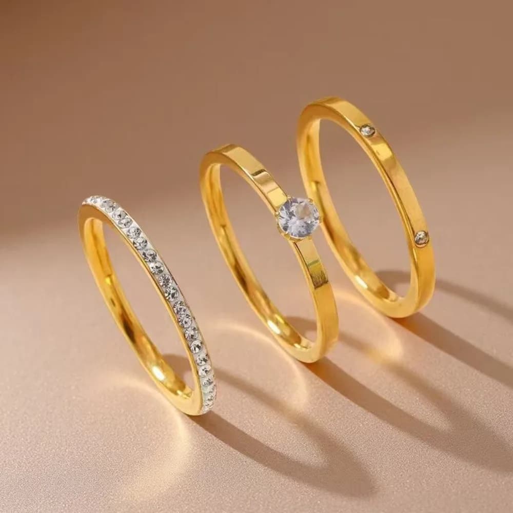 Set da 3 pezzi Set di anelli semplici in acciaio inossidabile color oro con zirconi brillanti per uomo donna coppia anelli impilabili regalo di gioielli