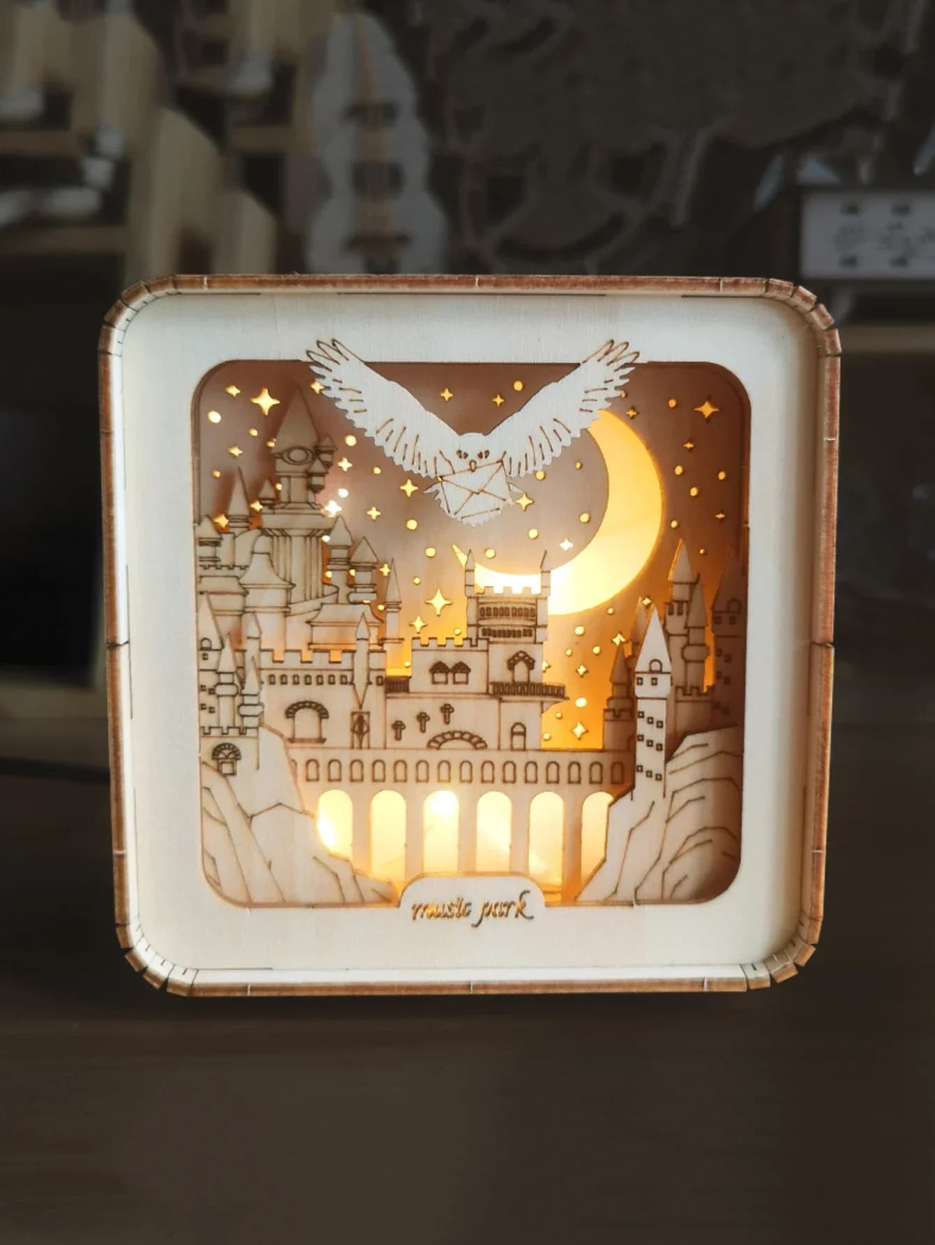 Puzzle creativo in legno Modello castello Ornamenti Casa Assemblaggio per bambini Luci notturne Decorazione desktop Regali di Natale di compleanno