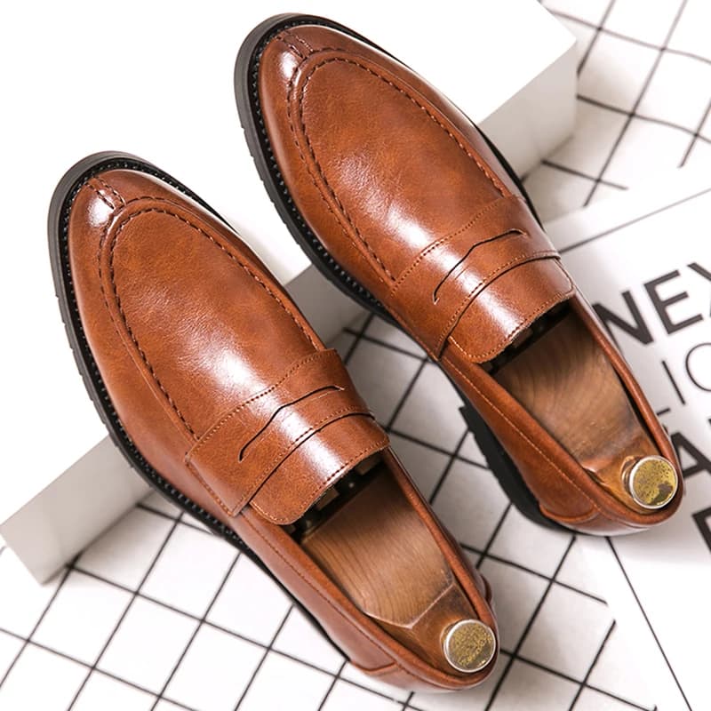 Mocassini Casual in Pelle da Uomo di Tendenza, Scarpe Classiche Eleganti da Uomo, Scarpe Basse in Pelle per Feste e Occasioni Sociali, Mocassini Eleganti da Uomo