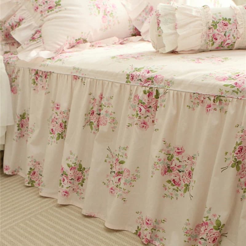 Men's pure cotton bed linen in French floral princess style elegant bedspread King Size bed linen for home