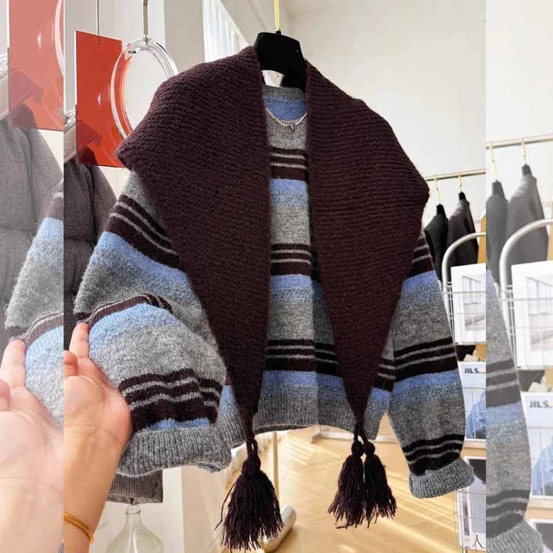 Set Due Pezzi da Donna in Stile Coreano: Sciarpa a Righe Lavorata a Maglia e Coprispalle, Maglione Invernale Caldo e Spesso