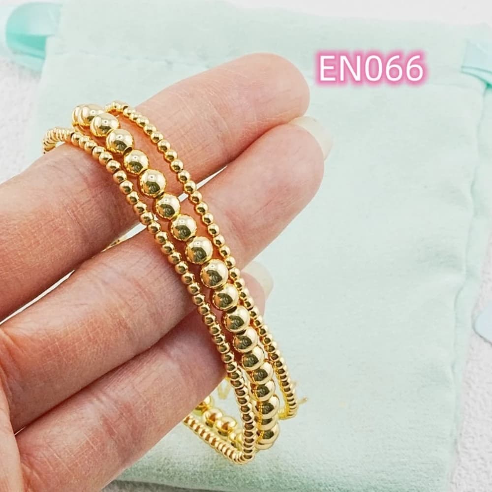 YEEVAA Pila di 3 braccialetti per tutti i giorni, regalo di gioielli di moda per le donne Stratificazione giornaliera