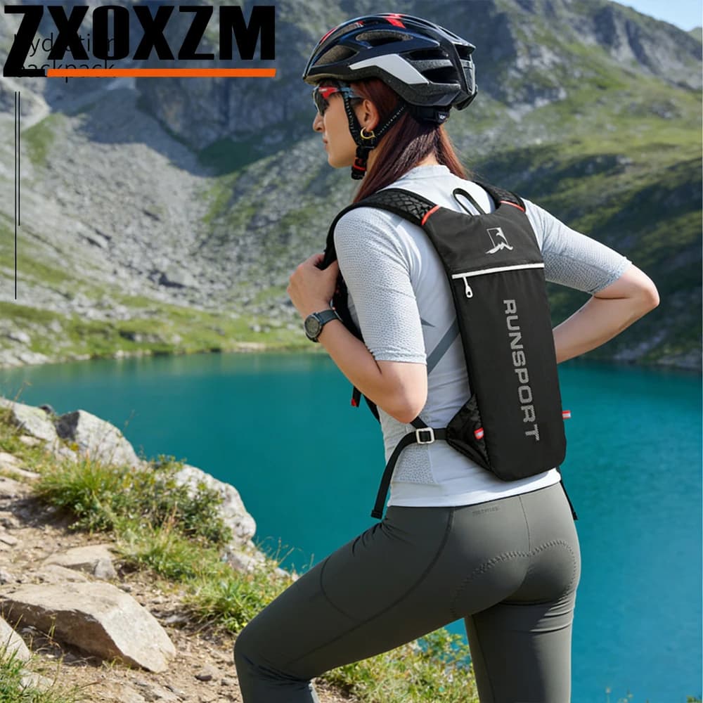 Unisex Trail Running Lightweight Vest, with Adjustable Petto Straps, Reflective Hydrating Backpack for Hiking, Cycling, Marathon Training