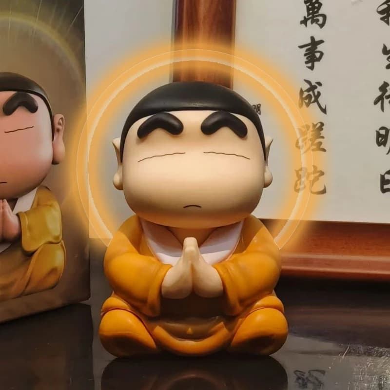 8 cm Pastello Shin Chan Cos Buddha Buona Fortuna Compassione Action Figure Divertente Kawaii Doll PVC Modello Giocattoli Collezione Regali per bambini