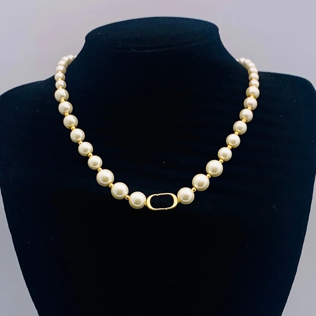Nuova Collana Girocollo a Catena Stratificata con Perle Multicolore, Stelle, Cuori e Strass, Gioielli di Tendenza