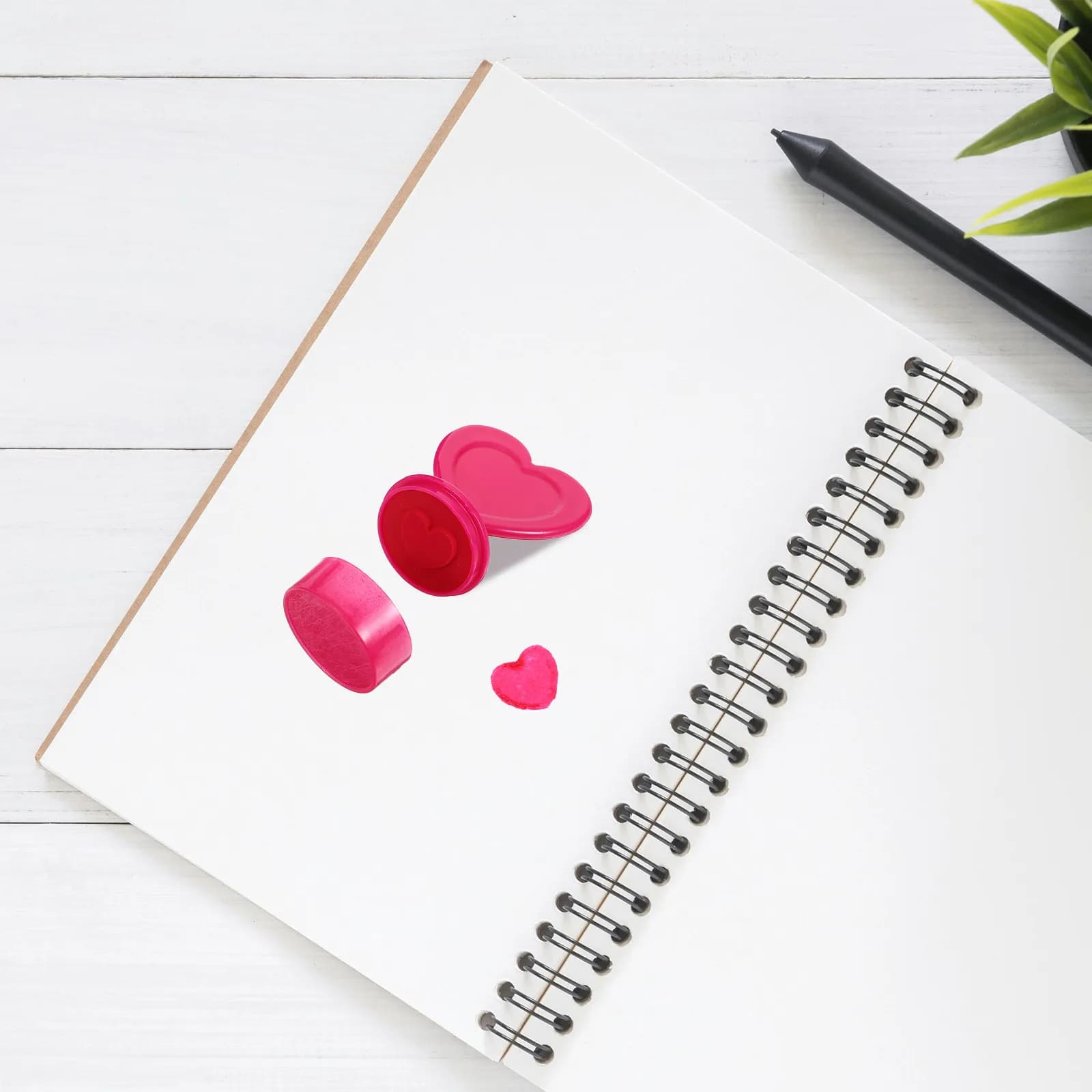 12Pcs Heart Stampers for Kids Plastic Stamp Set Safe Non-Toxic Cartoon Design DIY Crafting Scrapbook Journal Party Stamp Kit