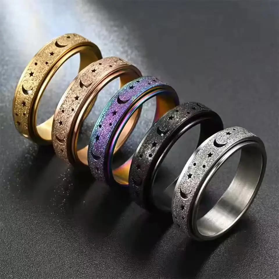 Anelli Fidget con luna e stella in acciaio inossidabile satinato per uomo Anello rotante antistress e ansia Fidget Spinner in metallo Anelli