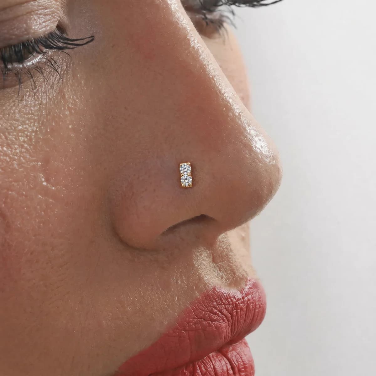 1-piece set of long geometric puncture nose nail, gold L-shaped nose ring, women's light luxury retro versatile style