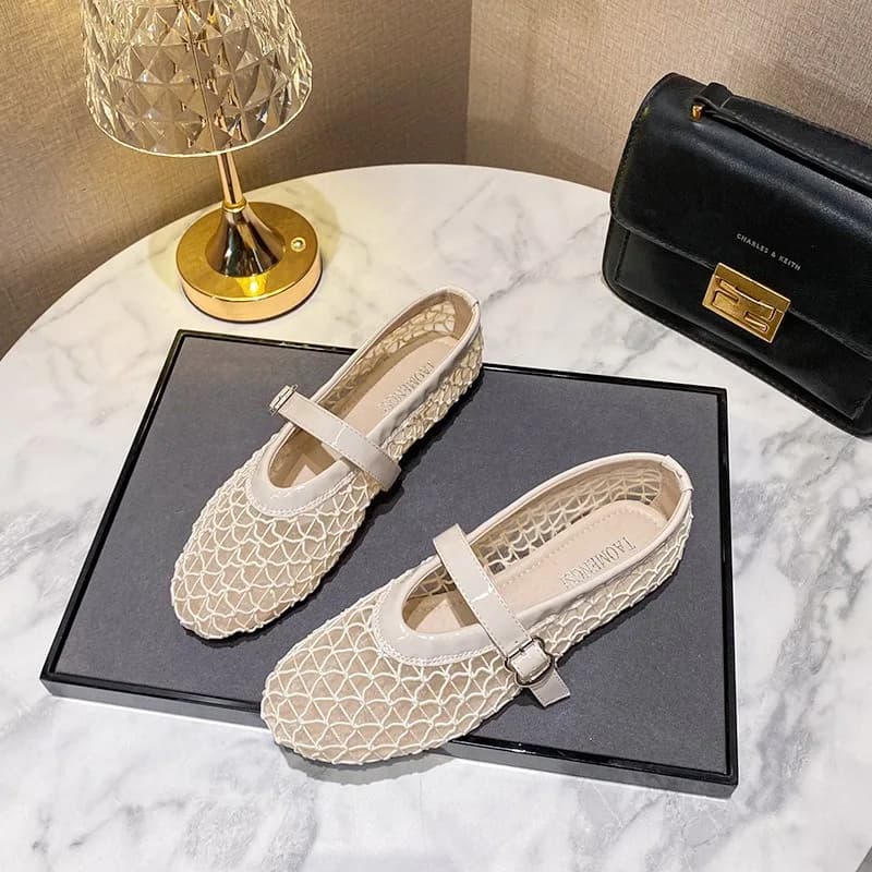 Scarpe estive da donna 2026 traspiranti in mesh, ballerine Mary Jane piatte e traforate