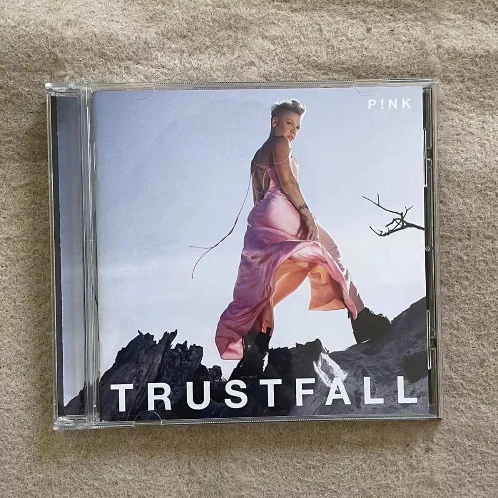 P!nk TRUSTFALL 2023 CD Pop Rock Dance-Pop Album Nuovo di zecca sigillato Disponibile