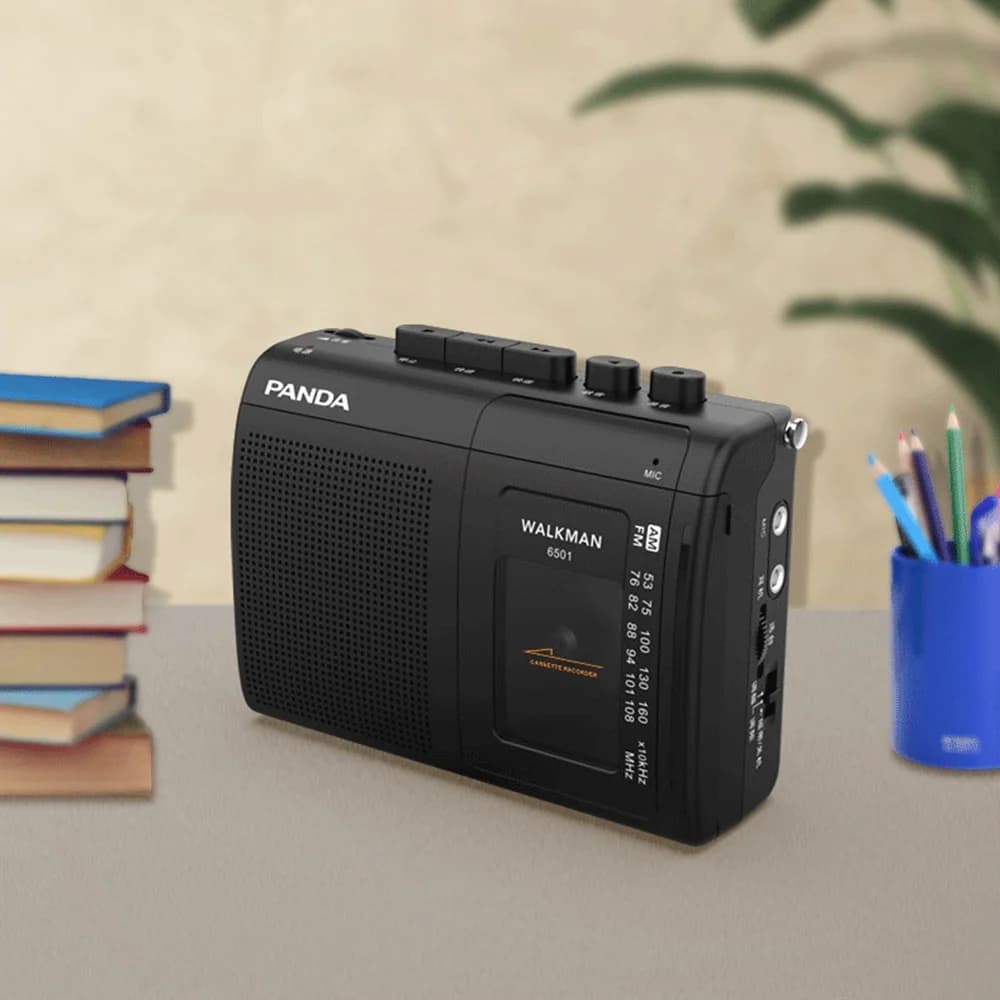 Radio Portatile Globale AM/FM con Lettore di Cassette Retrò, Registratore e Altoparlante, Supporto per Cuffie da 3,5mm