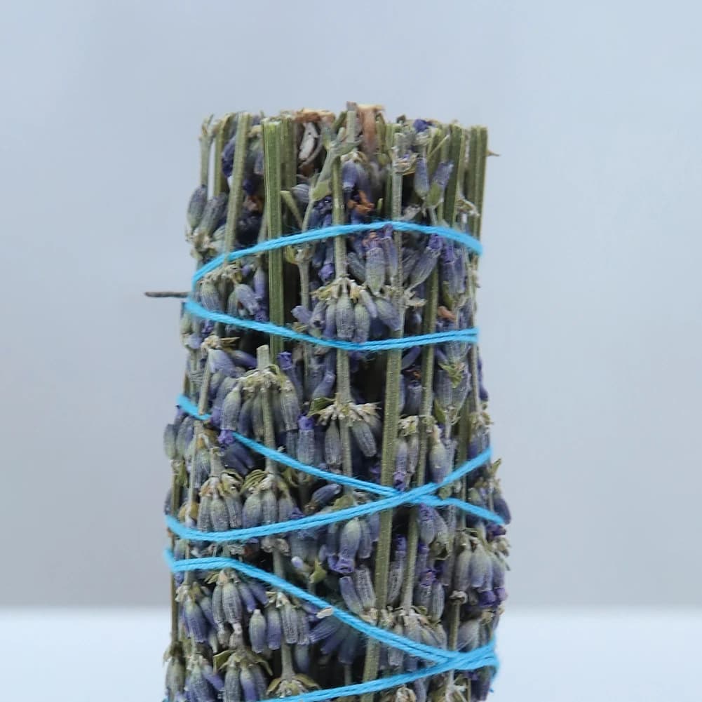 Air Purifying Sticks Organic Lavender Smudge Wands Natural Lavender Fragrance Stick for Indoor Purification