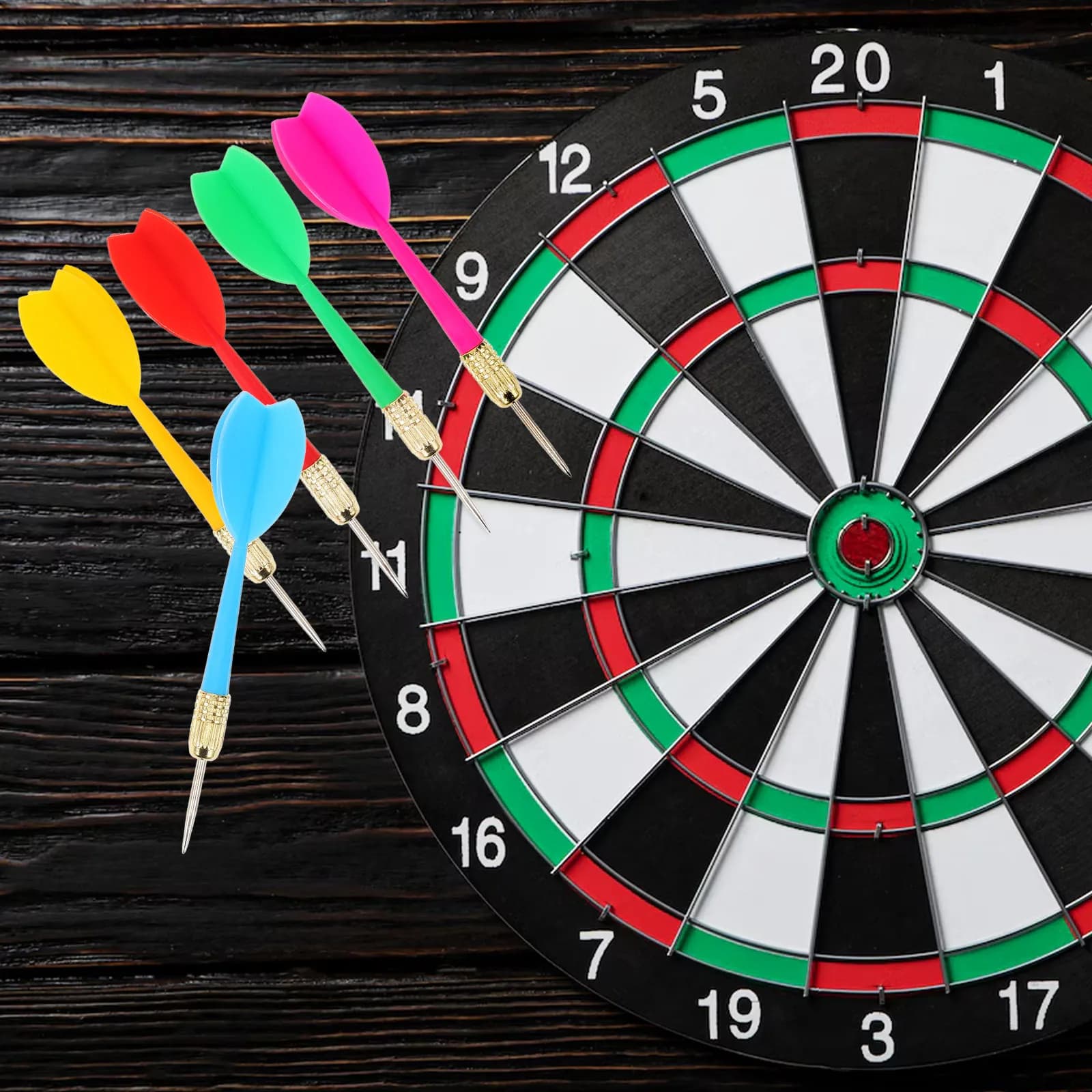 Kit di 15 punte in metallo colorate con alette in plastica sicure per interni ed esterni, giocattolo per il tempo libero, articoli sportivi