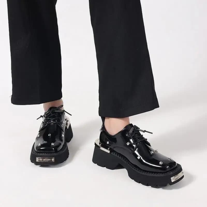 Punk Metal Decoration Chunky Platform Loafers 2026 Spring New Rock Rivet Thick Bottom Black Derby Shoes Gothic Women's Y2K Shoes