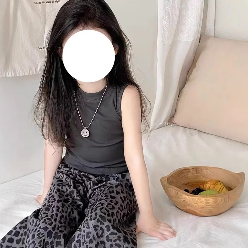 Set di abbigliamento per bambini Gilet senza maniche su misura + Pantaloni a gamba larga leopardati Set da 2 pezzi Vestiti per bambina Set di vestiti per bambina