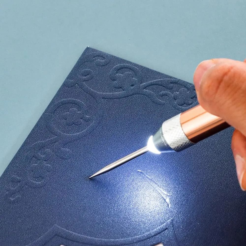 Anti-Slip Iron-on Project Cutter Handheld With LED Light With Hooks Weeding Pen Installation Vinyl Weeding Pen