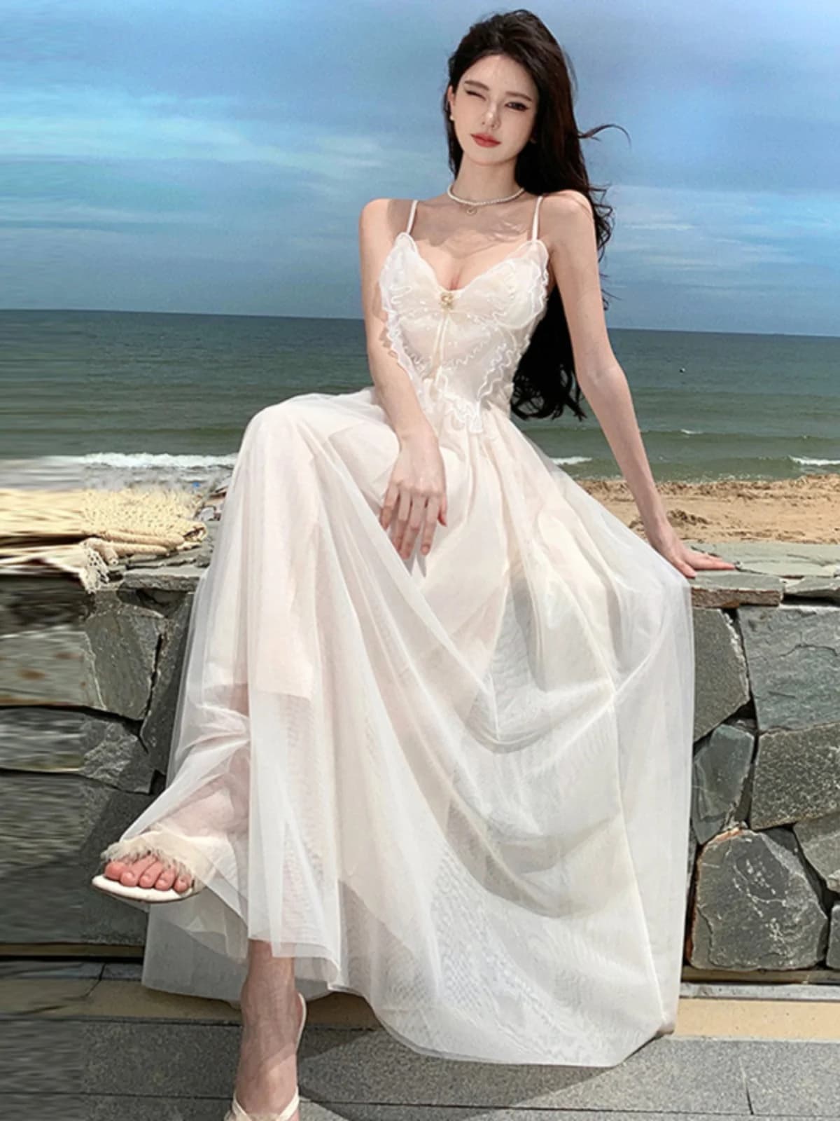Abito Estivo Stile Vacanza al Mare, Bellissimo Abito da Favola con Schiena Scoperta e Pizzo, Materiale in Cotone, Senza Maniche, Gonna a Linea A, Scollo a V