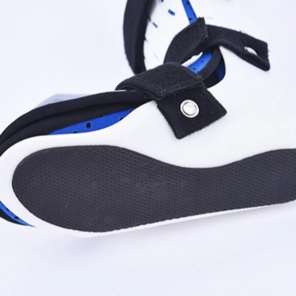 Supporto per Caviglia Traspirante con Suola Antiscivolo Rimovibile, Correttore per Piede Caduto, Fissatore per Fratture del Polpaccio, Supporto Regolabile per Lesioni al Piede