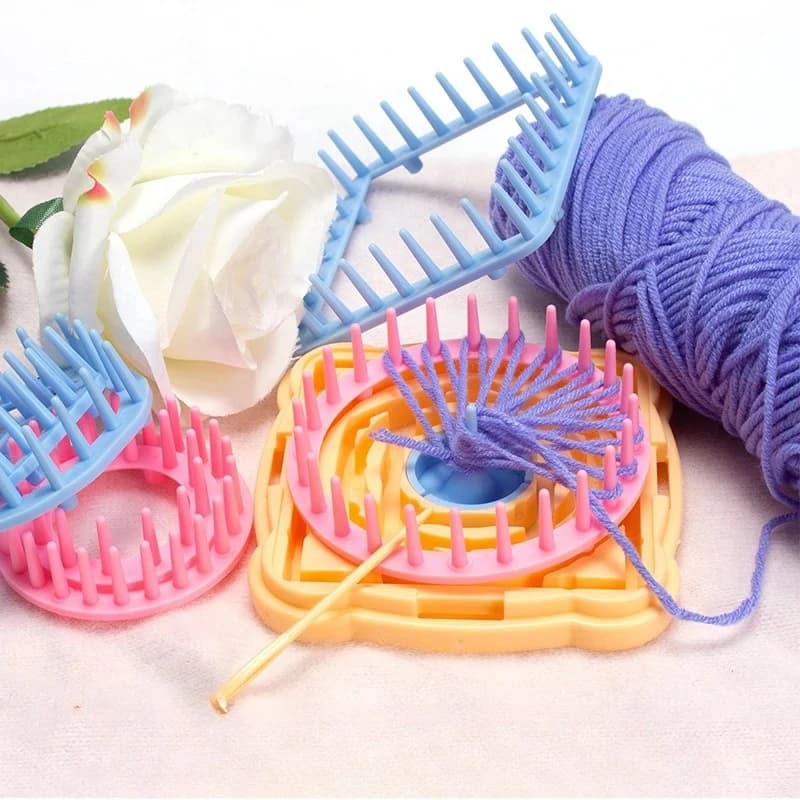 Strumenti per tessitura fai-da-te Tessitore quadrato Filato Tessitore di filati Tessitore di palline Pratico fiore Net Square Weaver Strumenti per maglieria in plastica Nuovo