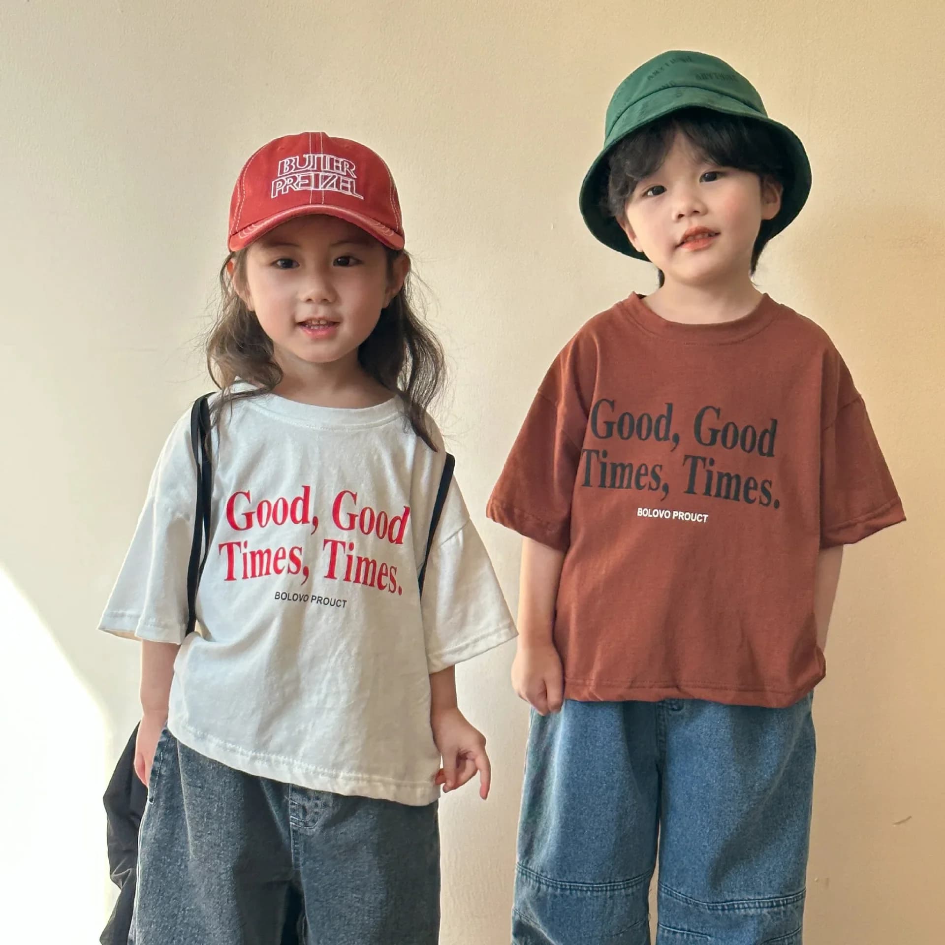 V-TREE 2026 T-shirt Oversize Estiva da Bambina con Stampa Lettere, Maglietta in Cotone a Maniche Corte Larga per Bambino, Top Casual per Bambini, Abbigliamento per Neonati
