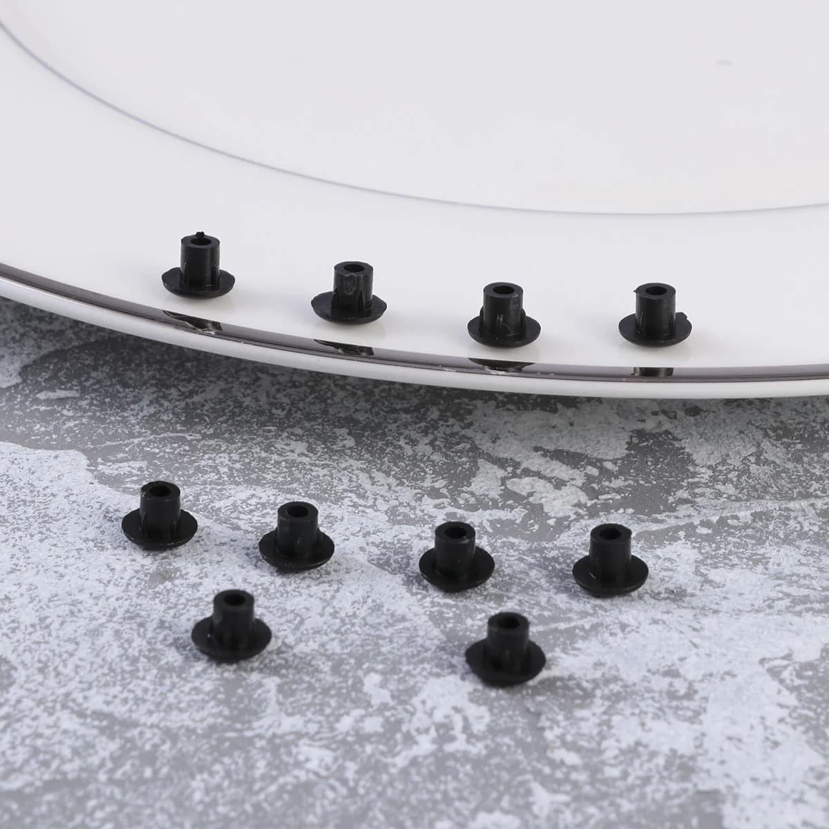 100 pezzi 5 mm coprivite tappi cerniera decorativi per porte dell'armadio mobili per finestre coperture per bulloni in plastica nera piastra cerniera