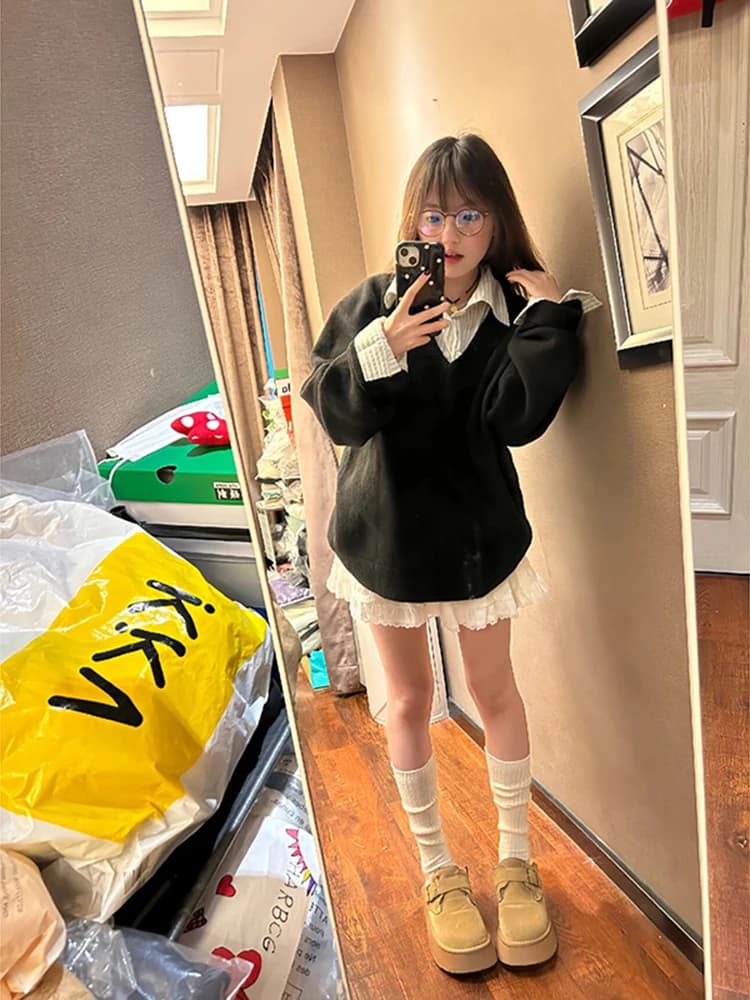 Korean Loose Lazy Style Knitted Top V-Neck Lace Half-Skirt Two-Piece Set Women's Fashion Spring Collection White
