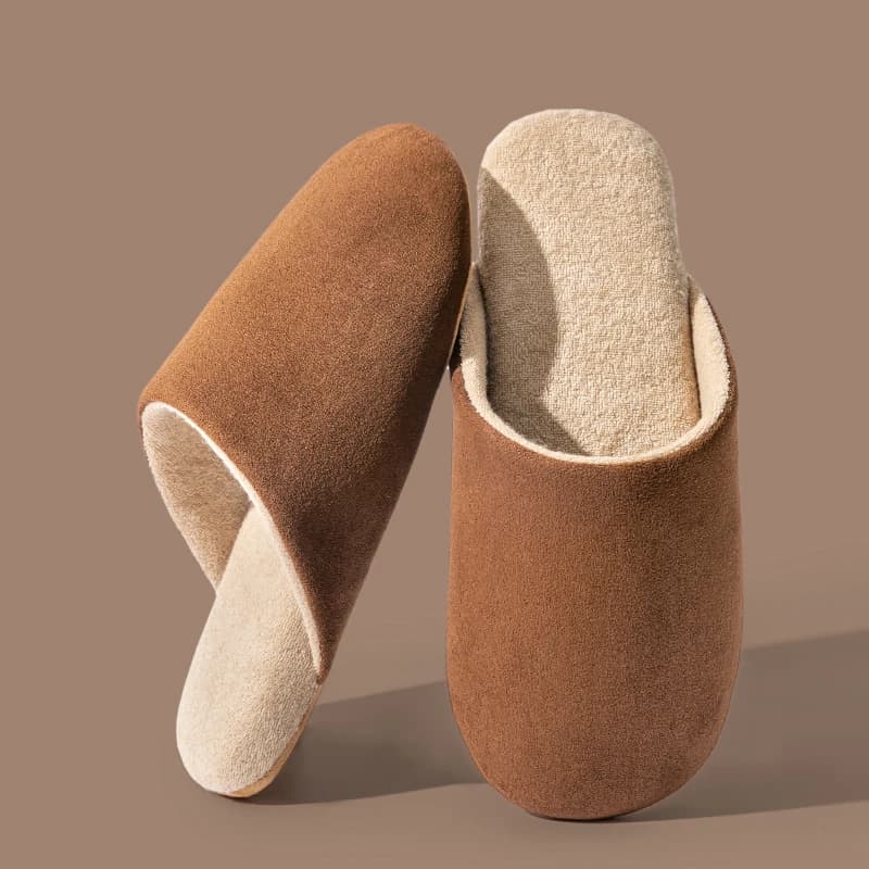 Scarpe da casa da uomo autunnali e invernali Pantofole antiscivolo per interni con suola morbida Slip-on leggeri, comodi e silenziosi per la casa