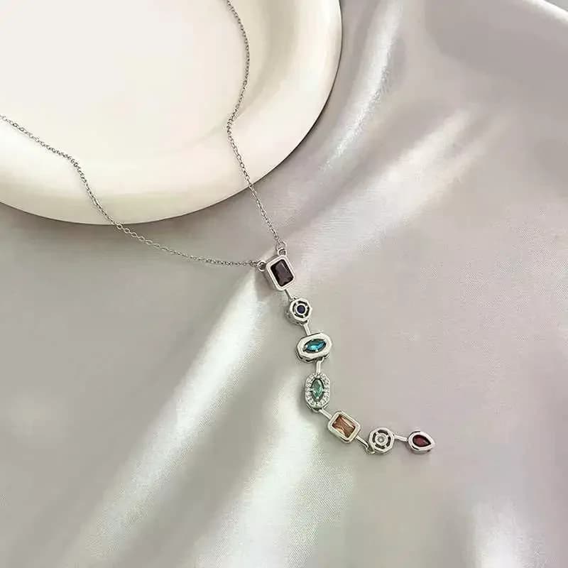 Necklace Retro Style Colorful Zircon Tassel Irregular Splicing Long Light Luxury Pendant Collarbone Chain for Women Jewelry