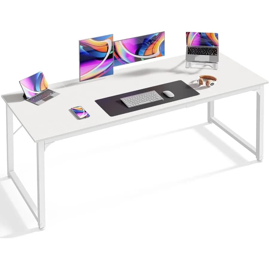 Scrivania per computer moderna e semplice da 63 pollici con ampio leggio e struttura in metallo, ideale per studi in ufficio domestico e spazi di gioco.