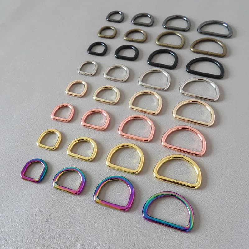 50 Pz/lotto All'ingrosso Arcobaleno Borsa di Metallo D Anello Per Il Cane Collare Dell'animale Domestico Imbracatura Borsa Cintura Chiusura Fatta A Mano Cucito Accessorio di Indumento