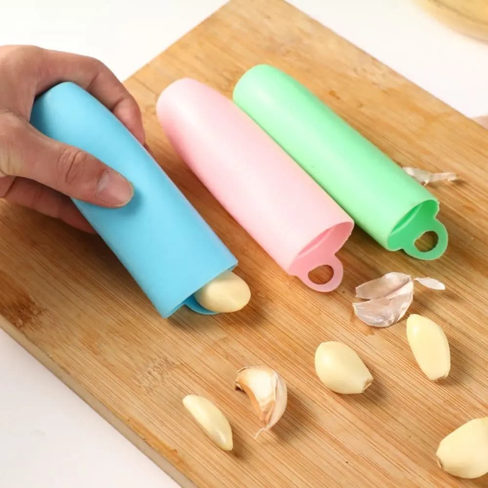 Nuovo pelapatate in silicone manuale strumenti per sbucciare l'aglio blu gadget convenienti spellafili per aglio da cucina