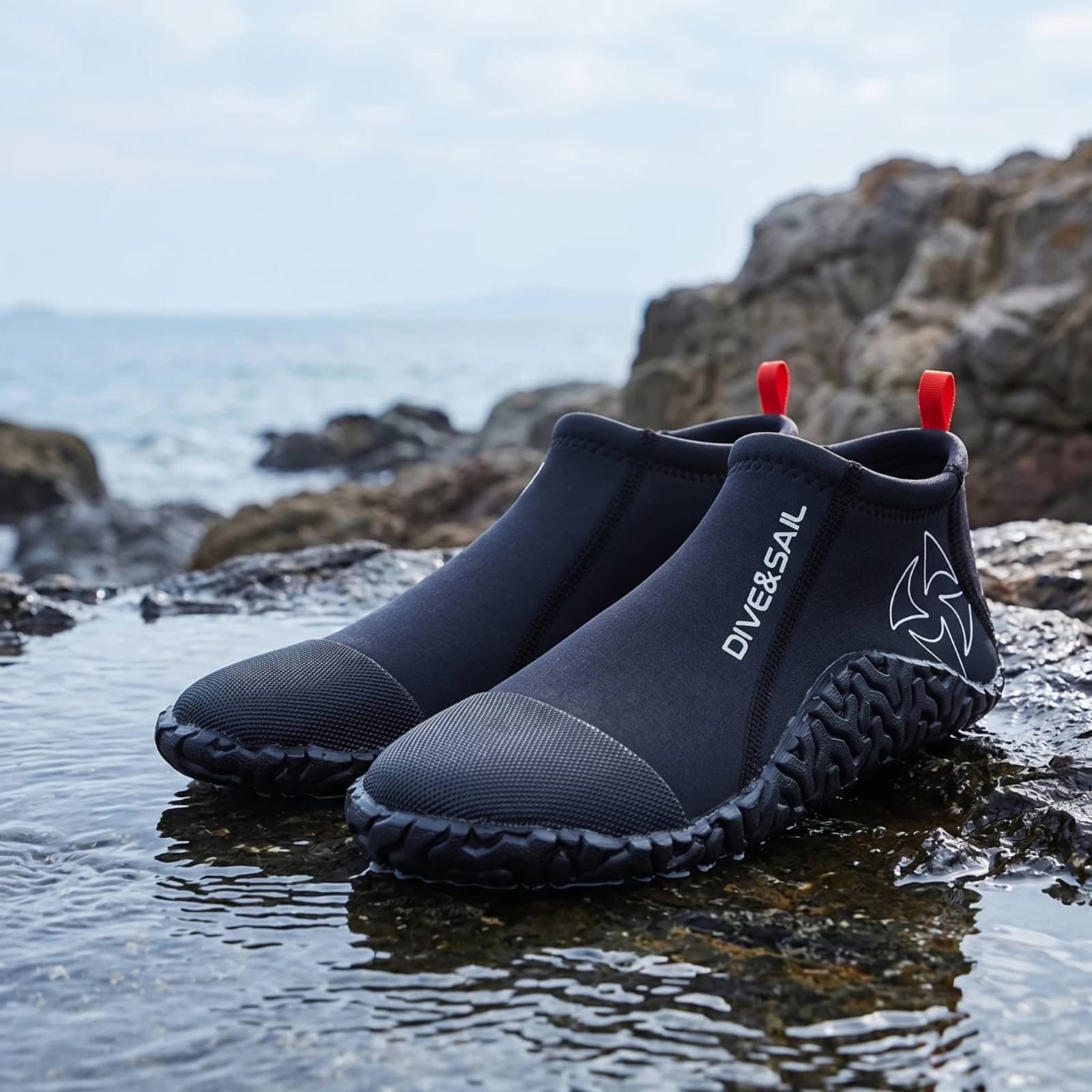 Water Shoes with Slip-on Entry Long-Lasting Water Shoes Booties with Rubber Sole Comfortable Footwear Soft for Snorkelers
