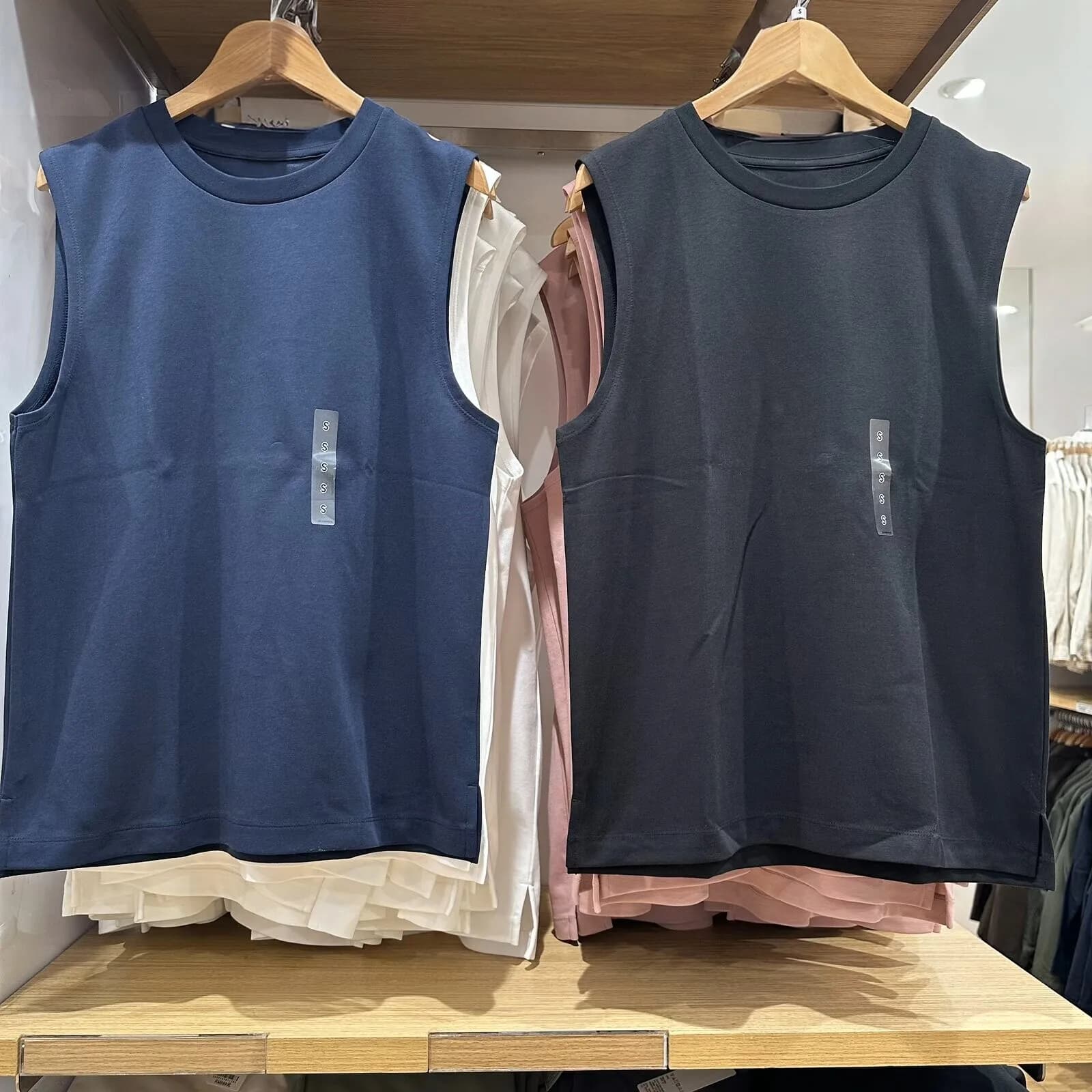 Men's Casual Sportswear Cotton Blend Sleeveless T-Shirt Breathable Moisture Wicking Base Layer Tank Top round Neck Sweat Vest