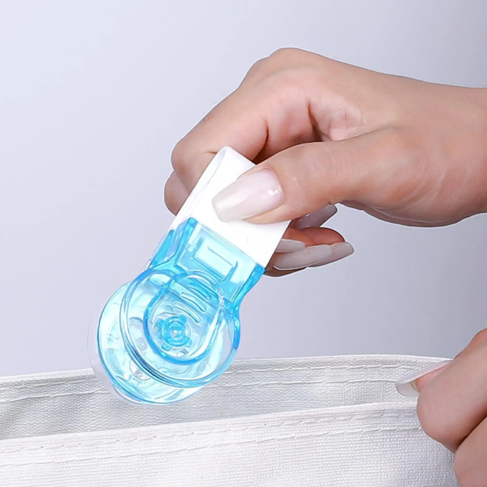 Portable Pill Taker Anti Pollution Medication Pack Opener No Contact Easy To Take Out Pills From Pack For Vitamins Pill Popper