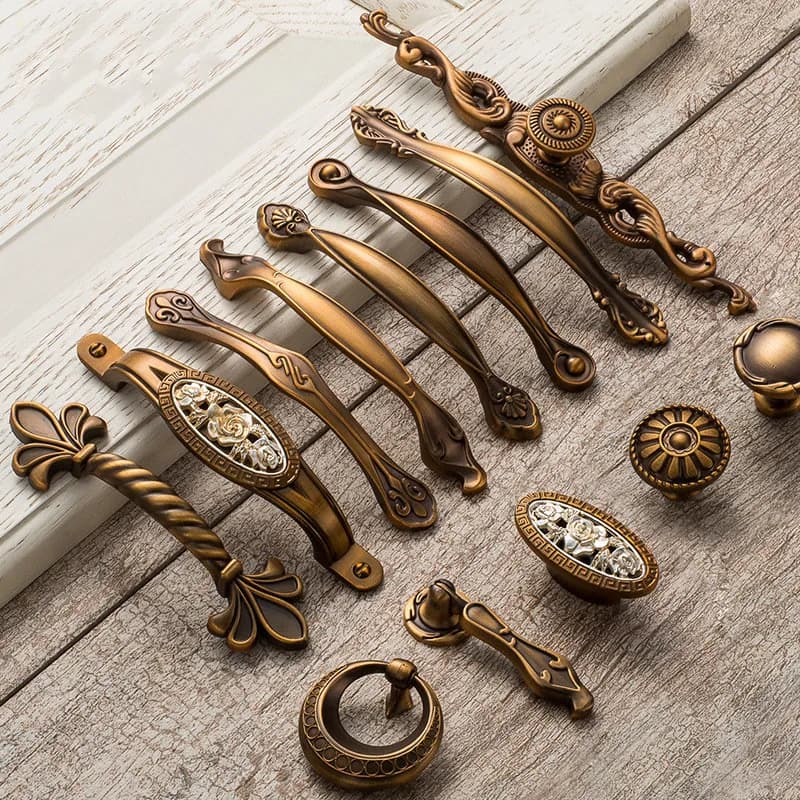 Maniglia hardware per mobili in ottone antico americano, porta dell'armadio, cassetto dell'armadio europeo