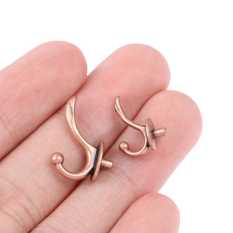 2pcs 1:12 Miniature Clothes Coat Metal Hook Wall Hanger Dollhouse Accessories Kid Gifts