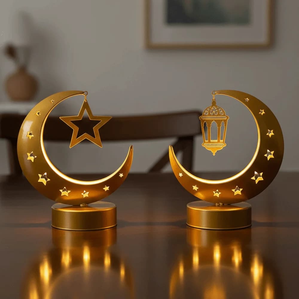 Lampada da Tavolo in Metallo con Design Artistico a Forma di Luna Crescente e Stella, Luce LED Dorata a Forma di Luna, Ornamento in Ferro Battuto Traforato