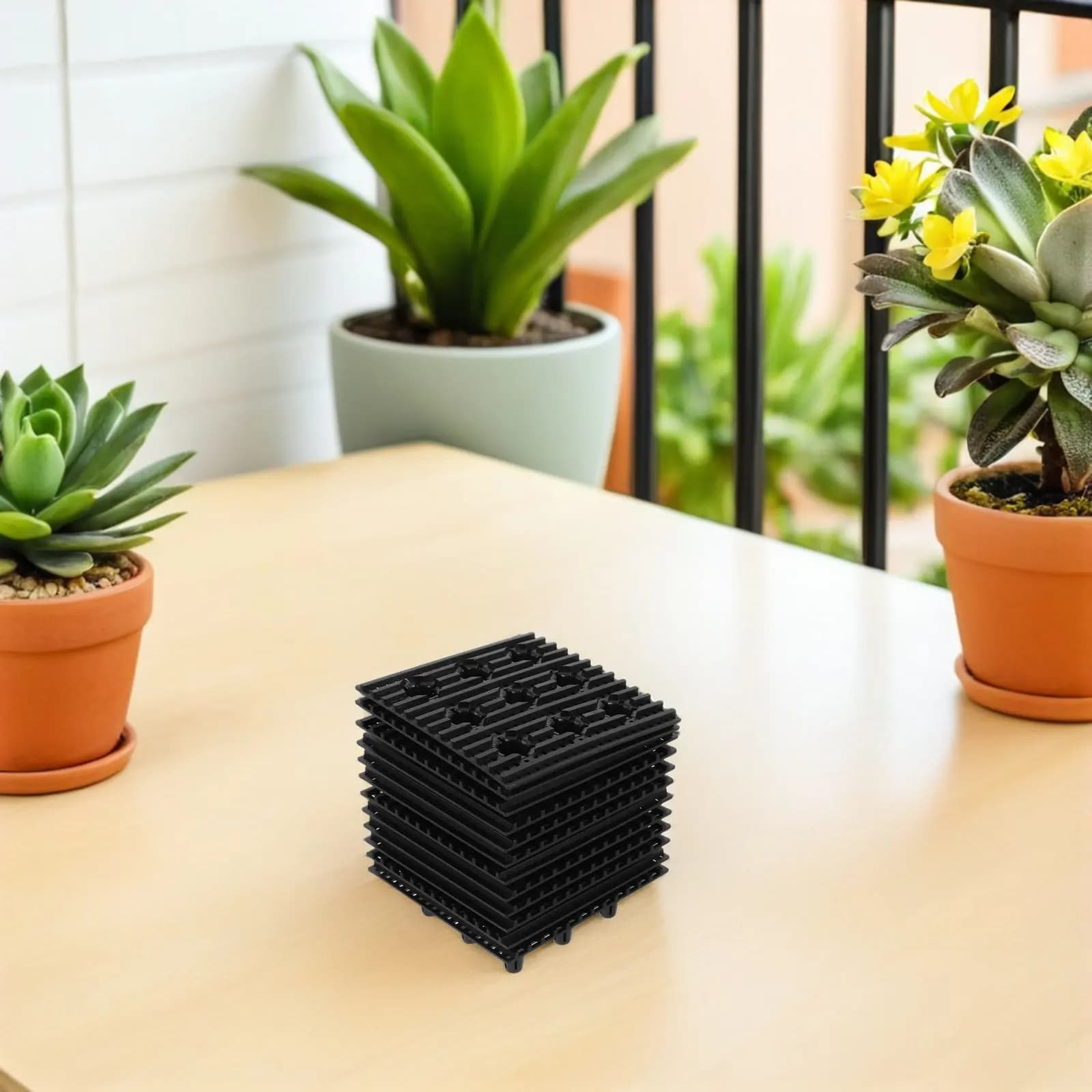 12Pcs Plant Pot Level Elevator Breathable Feet Thickened Plastic Flower Pot Risers Square Shape Indoor Outdoor Drainage