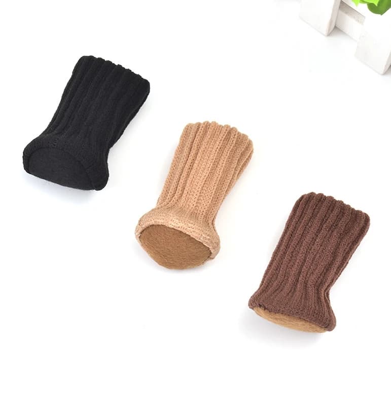 Calzini per gambe di sedie Piedini per mobili lavorati a maglia Protezioni per pavimenti Cuscinetti antiscivolo Copri calzini per gambe di sedie da tavolo addensati silenziosi