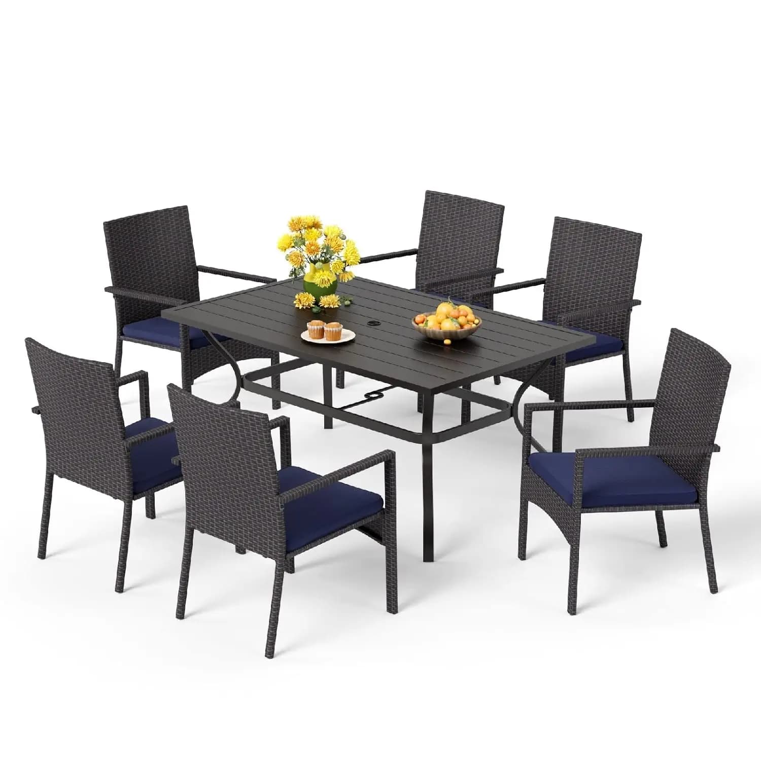 Set da pranzo da esterno in 7 pezzi, tavolo rettangolare in metallo da 60 pollici con foro per ombrellone e sedie in rattan imbottite, personalizzato