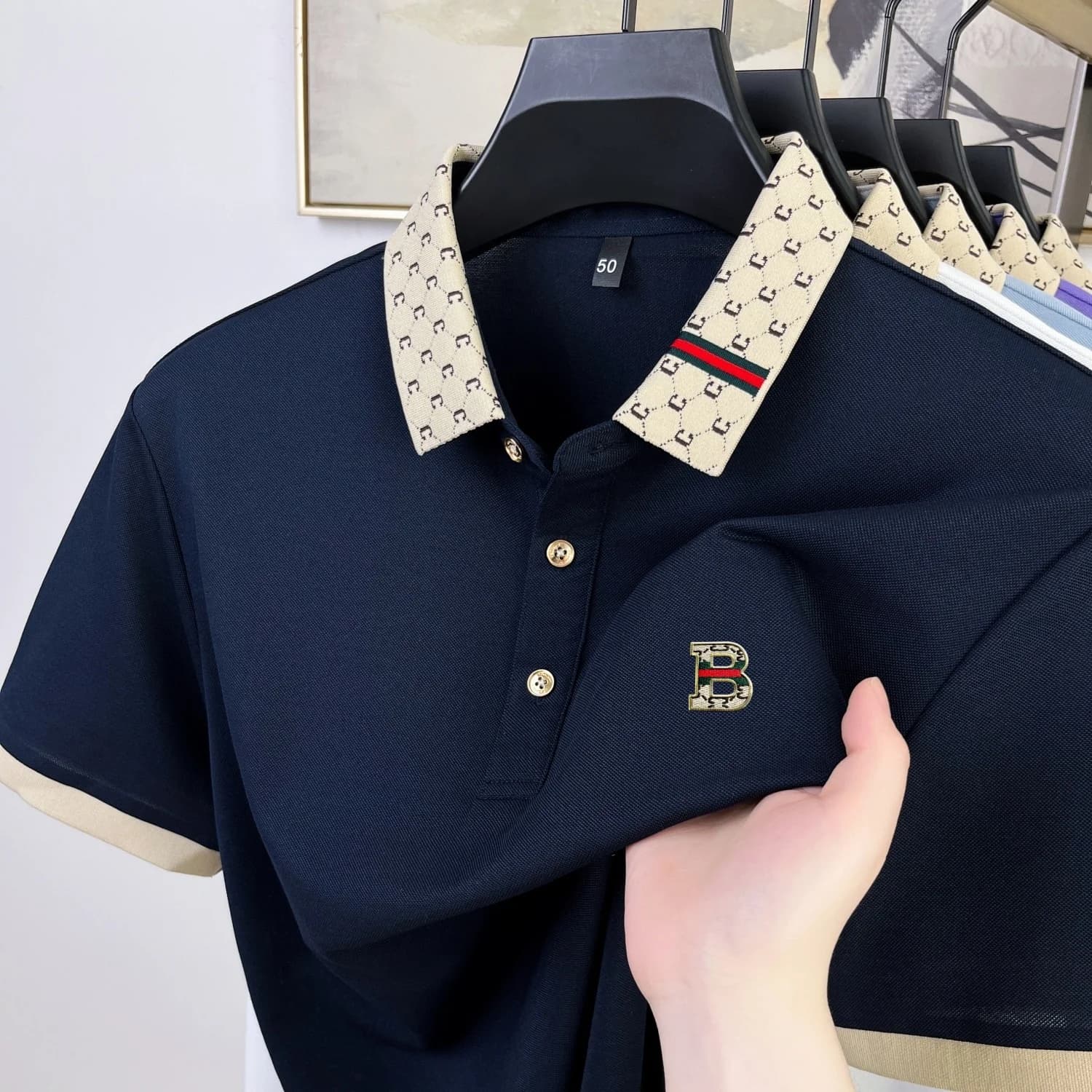 Nuova Polo Estiva da Uomo con Stampa B, Manica Corta, Casual, Comoda, Traspirante, alla Moda, con Colletto a Contrasto