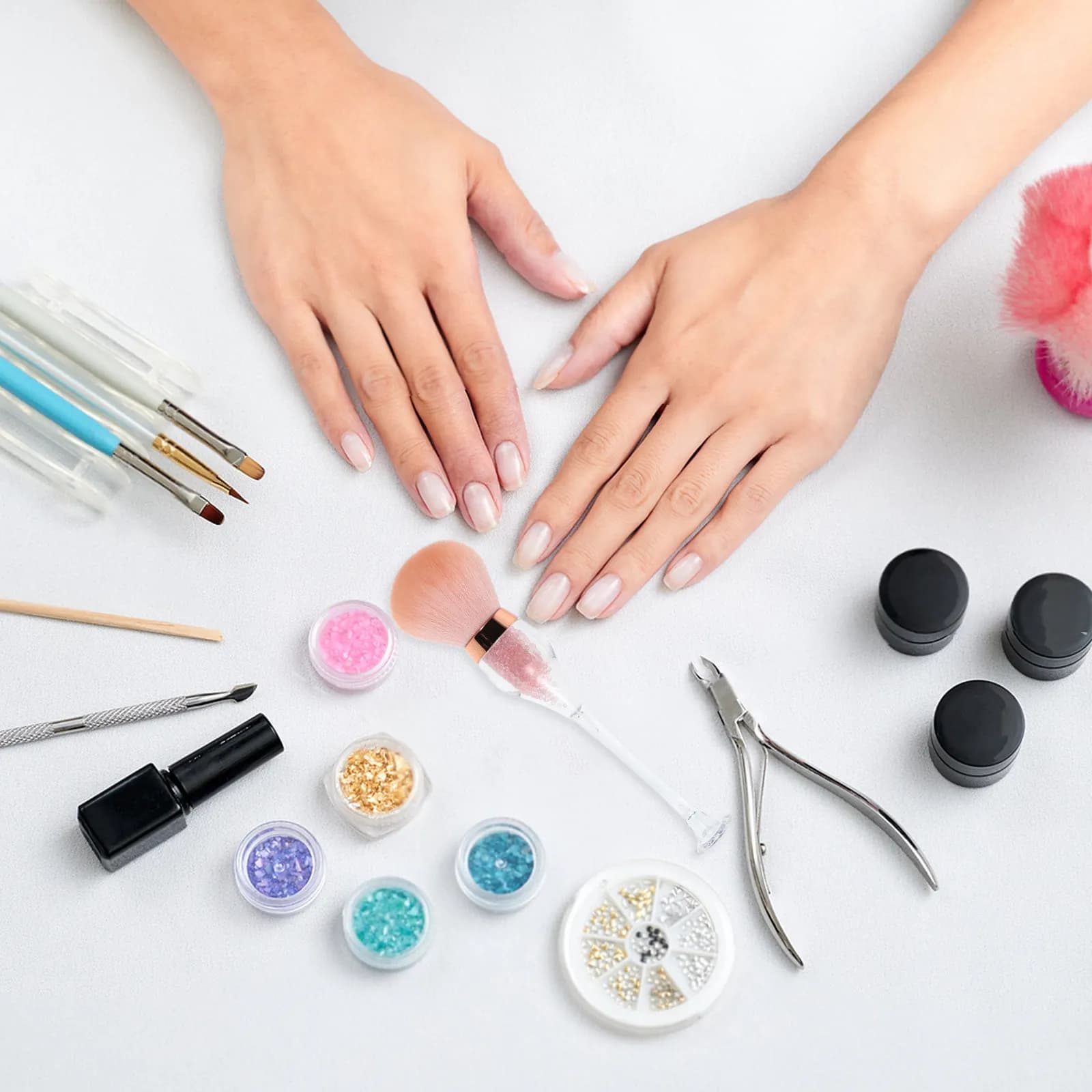 Spazzola Morbida per la Pulizia della Polvere delle Unghie, Testa Rotonda, Manico Ergonomico per Rimozione Delicata della Polvere, Strumento Professionale per Manicure, Portatile per Nail Art