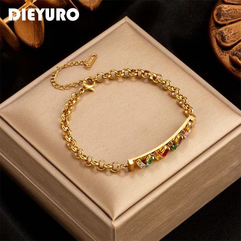 DIEYURO Bracciale con ciondoli in zircone quadrato colorato in acciaio inossidabile 316L per le donne Regali di nozze per feste di gioielli da polso per ragazze di moda
