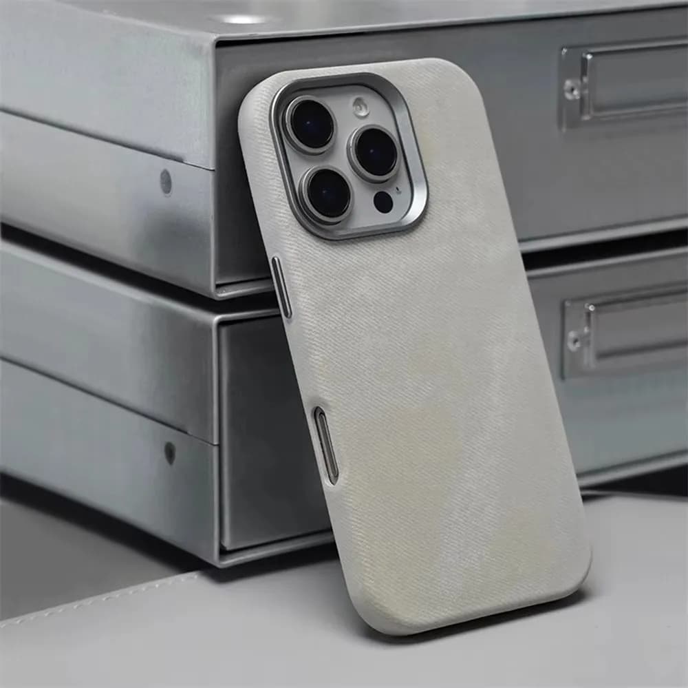 Custodia in pelle di lusso in fibra MagSafe per iPhone 16 15 14 13 12 17 Pro Max Plus Custodia antiurto con lente in lega di ricarica wireless magnetica