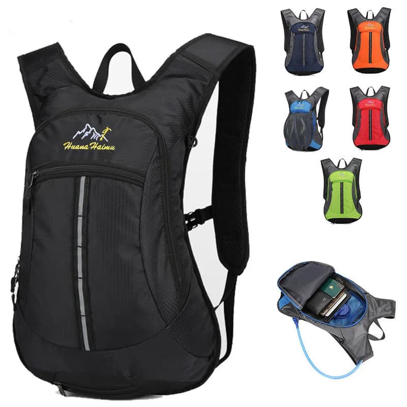 Ultralight Hydrating Backpack for Cycling, Camping, Hiking and Leisure Sports with Integrated Water Bag