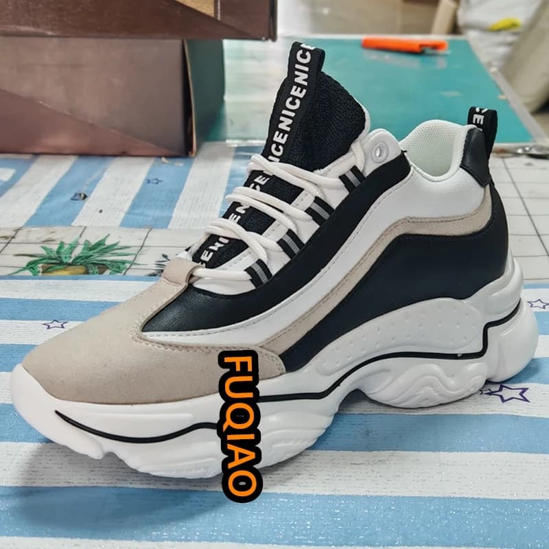 Nuove Scarpe da Uomo Primaverili alla Moda con Rialzo Interno Invisibile, Sneakers Sportive Traspiranti Antiscivolo Casual