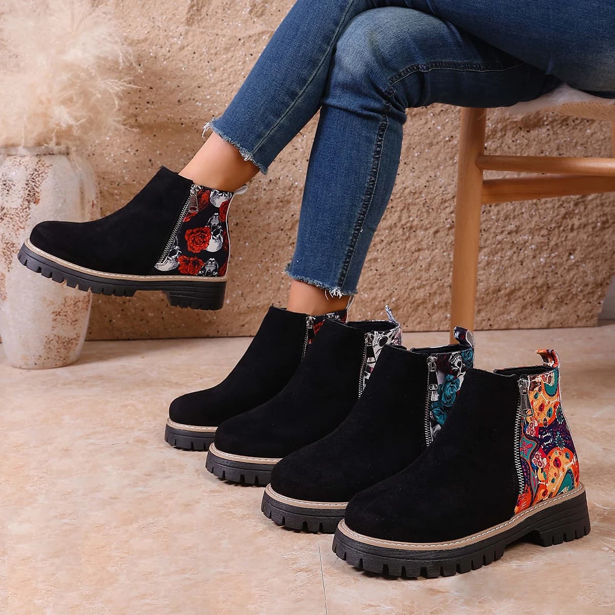 Stivaletti da donna autunno inverno Stivaletti a tubo centrale ricamati con tacco medio Stivali da donna firmati da esterno Scarpe di cotone calde da donna
