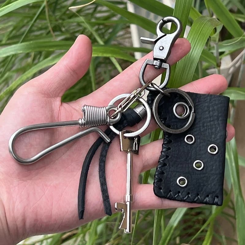 Accessori moda originali Portachiavi in vera pelle Jeans decorazione vita Zaino ciondolo in metallo Ottone acciaio inossidabile
